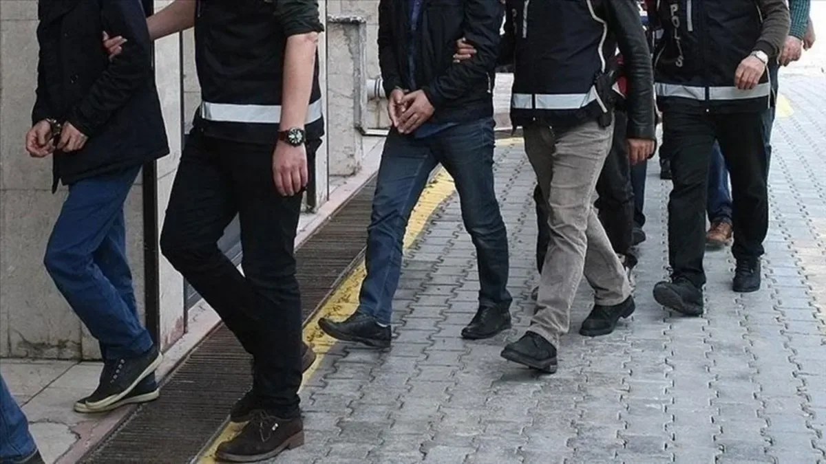 FETÖ Soruşturmasında 61 Asker Tutuklandı!