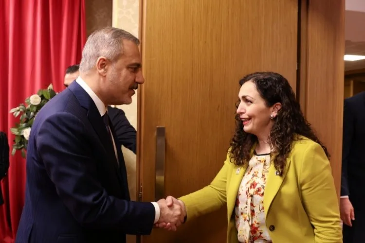 Fidan, Arnavutluk’ta Kosova Lideri ile Buluştu!