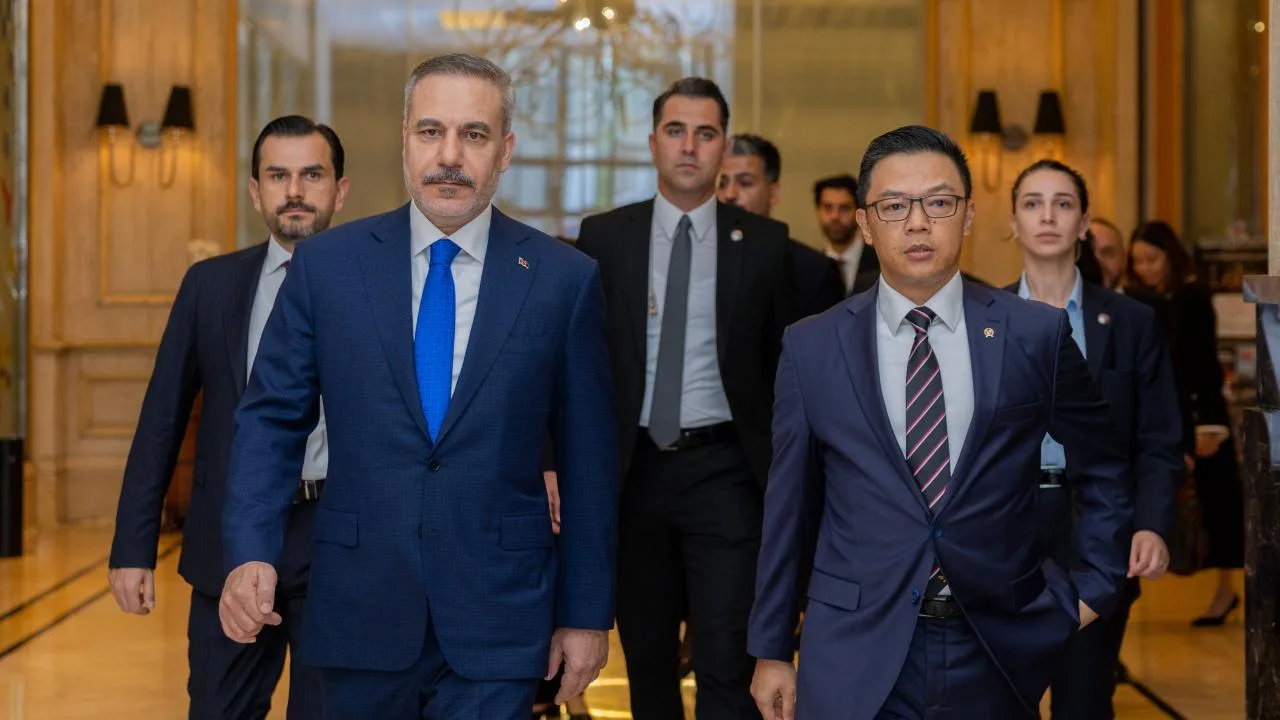 Fidan, Endonezya Cumhurbaşkanı ile Görüştü!