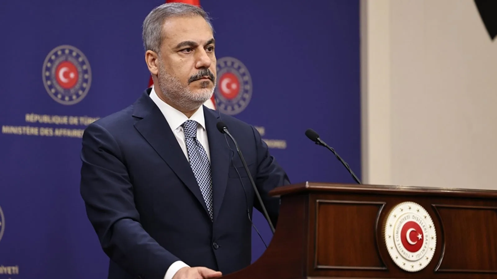 Fidan, Irak ve Ürdün ile İsrail’in Saldırılarını Gündeme Aldı