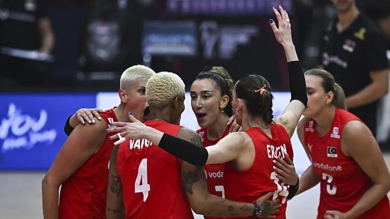 Filenin Sultanları VNL’de Dominik ile Karşılaşıyor!