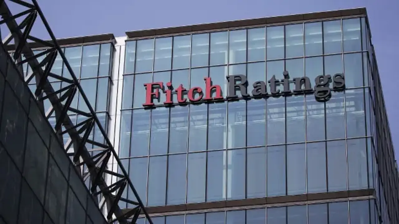 Fitch'ten dünyaya uyarı: Üç büyük risk kapıda