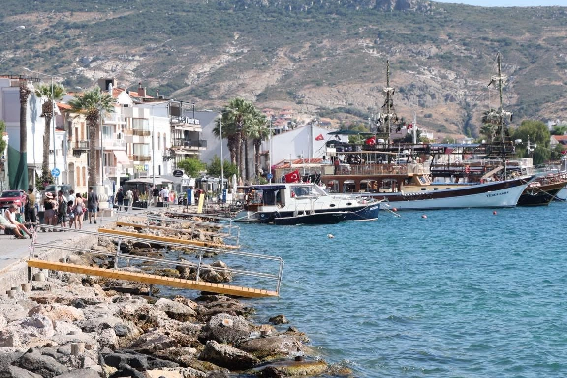 Foça’da 2025’te Altyapı ve Estetik Devrimi!