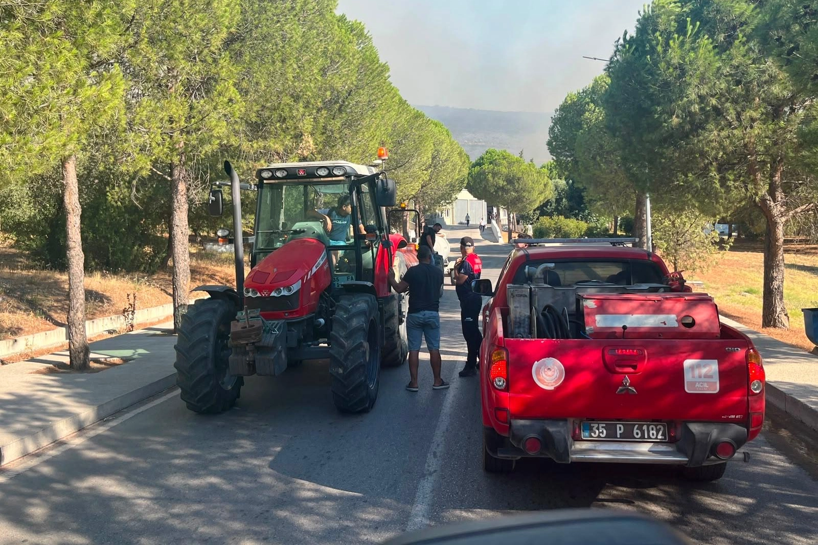 Foça’daki Orman Yangınına Acil Müdahale!