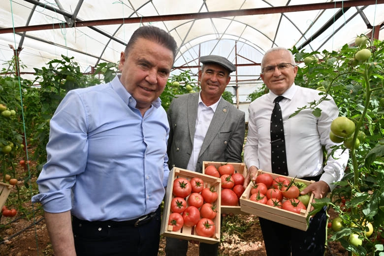 Foodfest Antalya: Domates Hasadı Şenliği Başladı