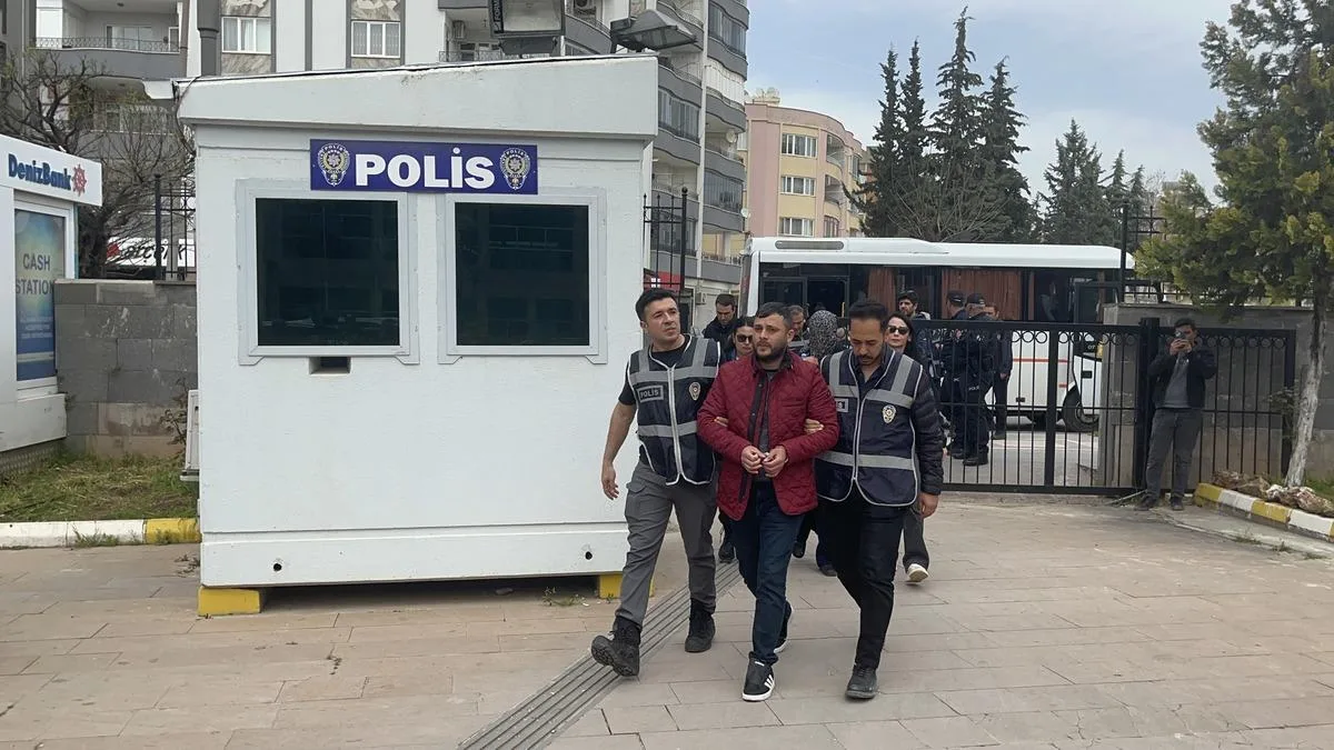 Futbol Bahisleri Operasyonuyla 35 Adrese Baskın!