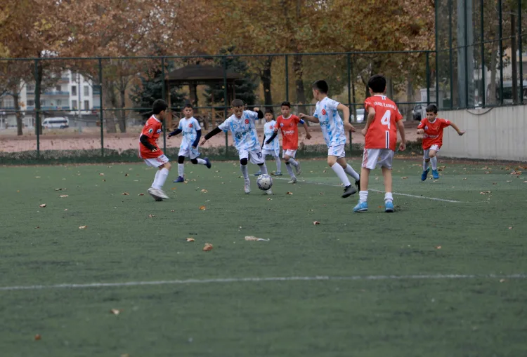 Futbol Turnuvası’nda Dostluk ve Kardeşlik Kazandı!