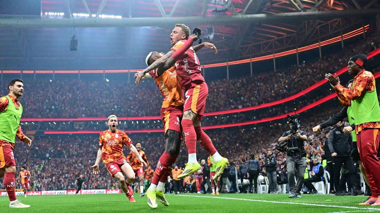 Galatasaray, 26. Şampiyonluğu Kutladı!