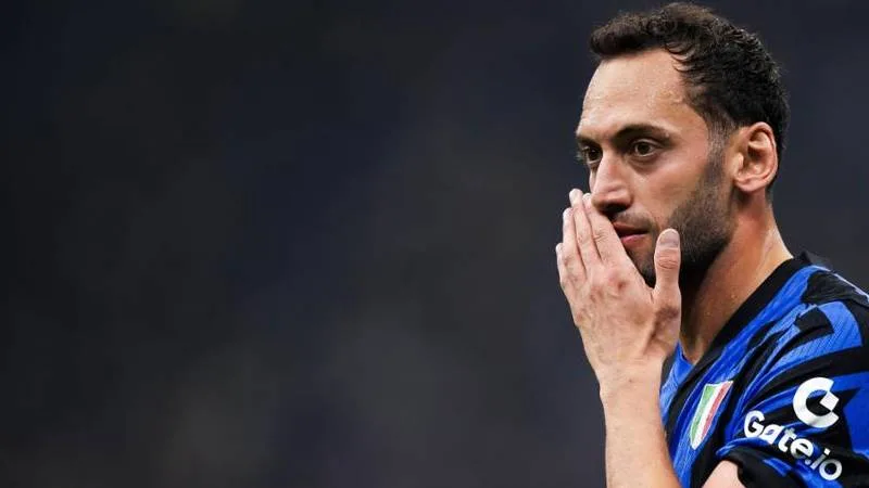 Galatasaray, Çalhanoğlu İçin 10 Milyon Euro Hazır