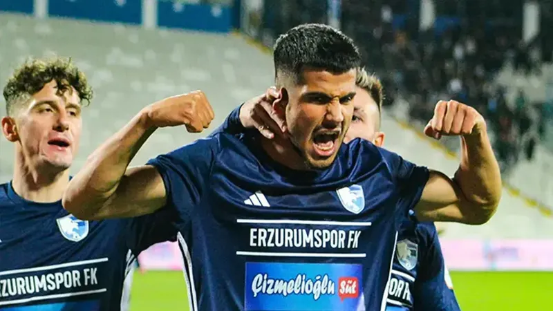 Galatasaray ve Trabzonspor’un Transfer Yarışı!