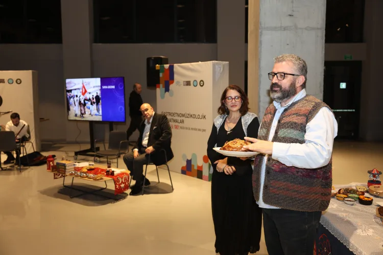 Gastroetnomüzikolojik Kaynatmalar’da Yeni Yıl Rüzgarı
