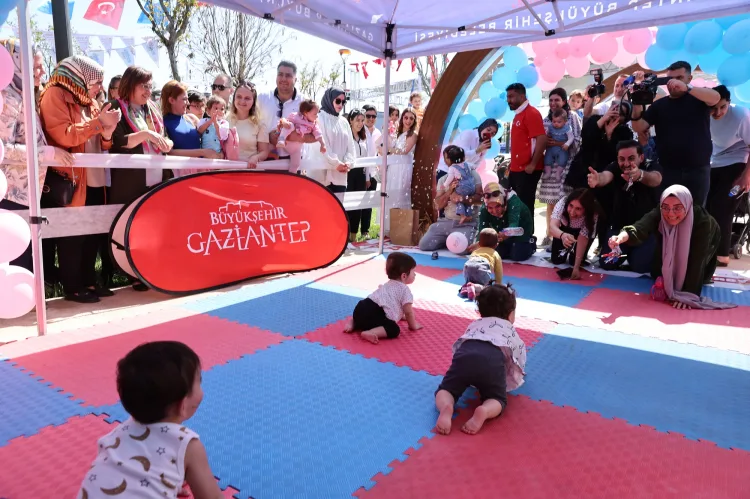 Gaziantep’te Anne Bebek Festivali Coşkuyla Kutlandı
