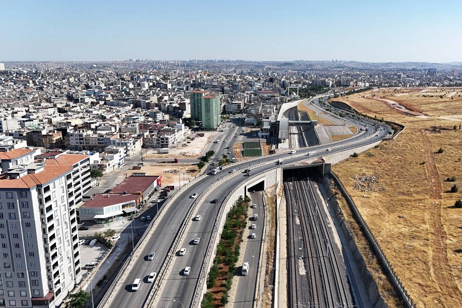 Gaziantep’te Asfalt Çalışmaları Hız Kesmeden Devam Ediyor