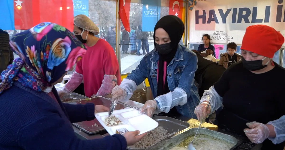 Gaziantep’te Ramazan’da Dayanışma Rüzgarı
