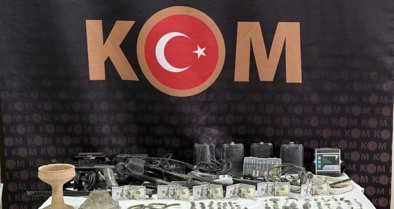 Gaziantep’te Tarihi Eşya Operasyonu: 3 Bin Sikke ele geçirildi!