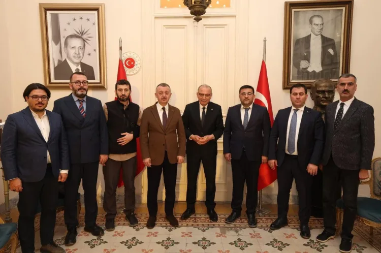 Gazzelilere İftar: Başkan Büyükakın Mısır’da