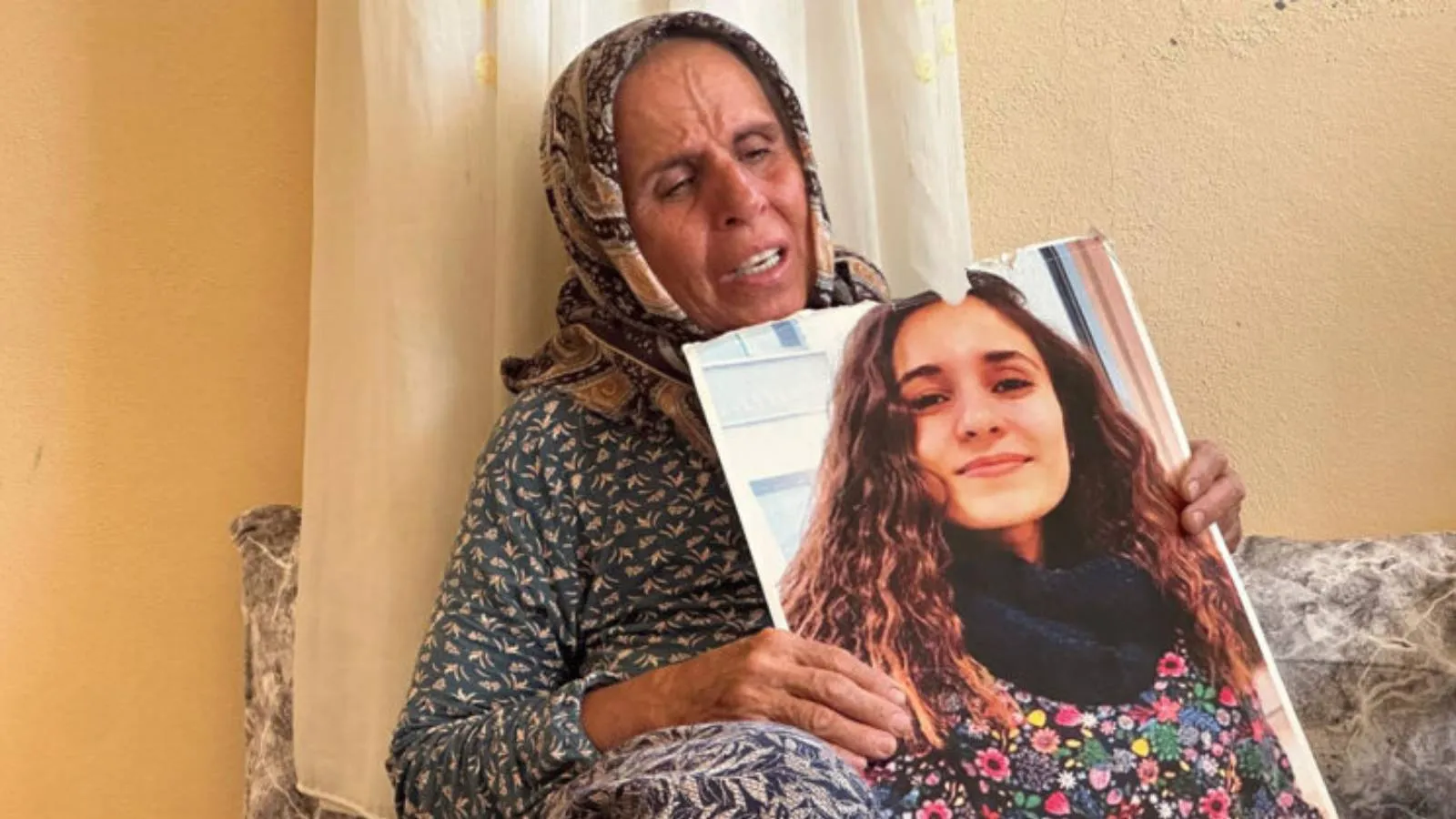 Geç Gelen Adaletin Ardındaki Sessiz Bekleyiş