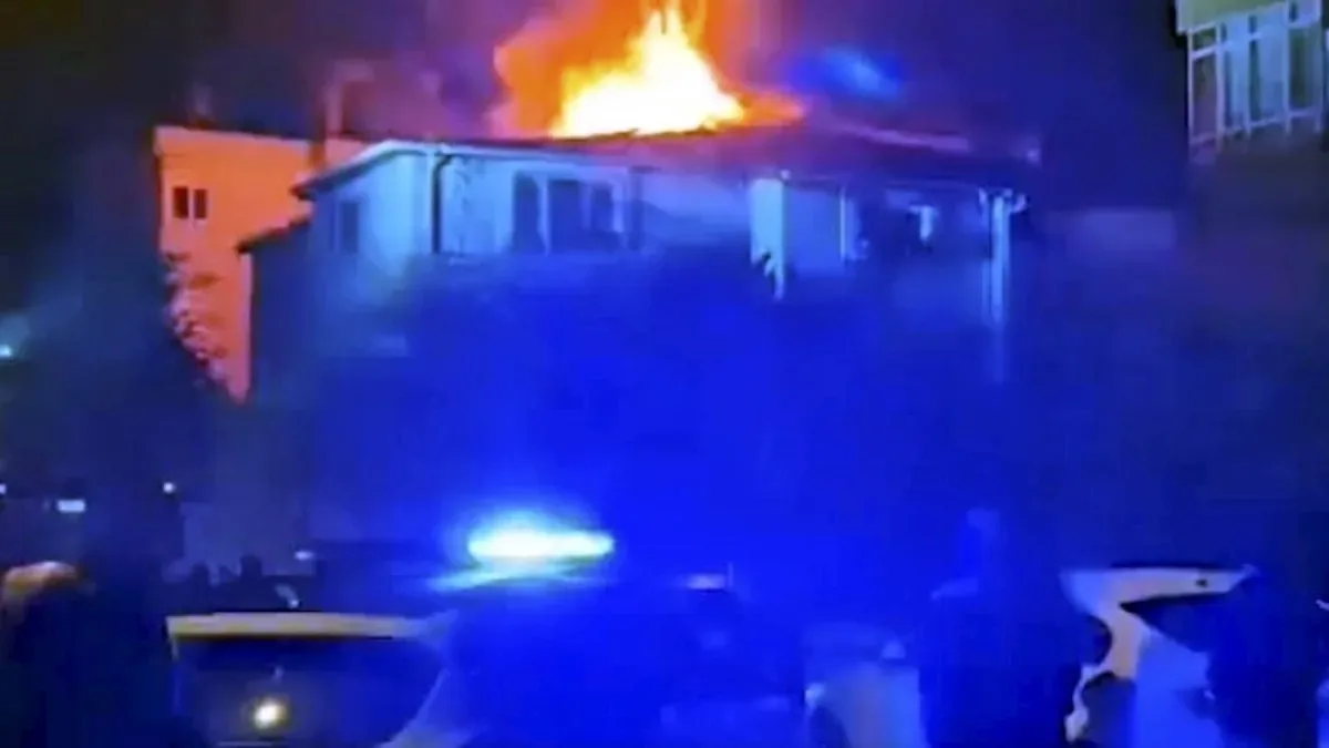 Gece Yangını Paniğe Neden Oldu: Ekipler Müdahale Etti!
