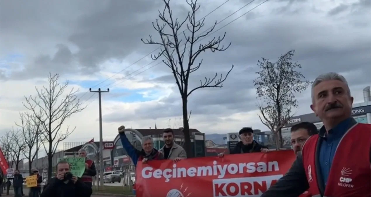Geçim Sıkıntısına Karşı İzmir Yolu’nda Eylem!