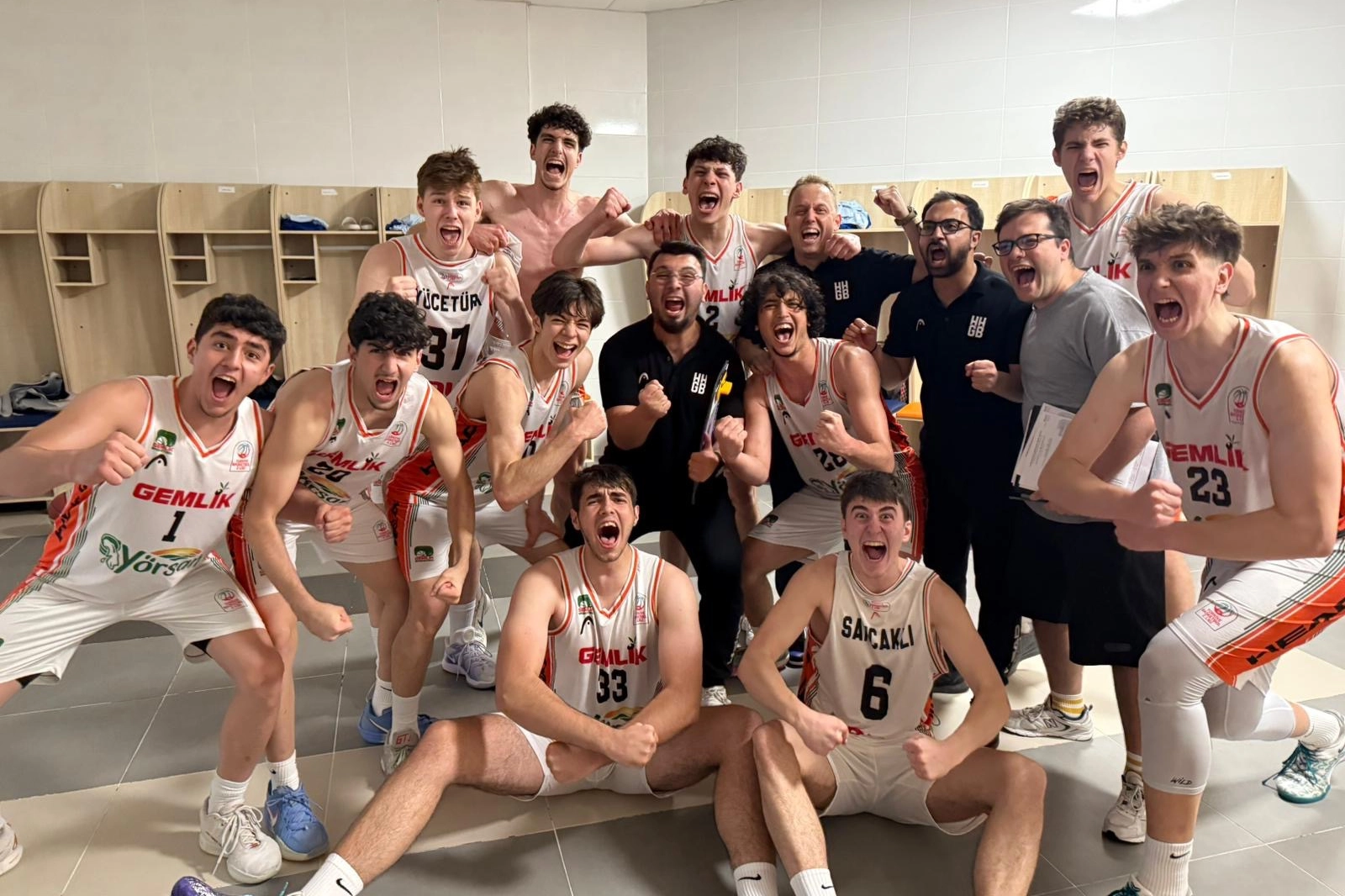 Gemlik Basketbol U18 Finalde! Şampiyonluk İçin Geri Sayım