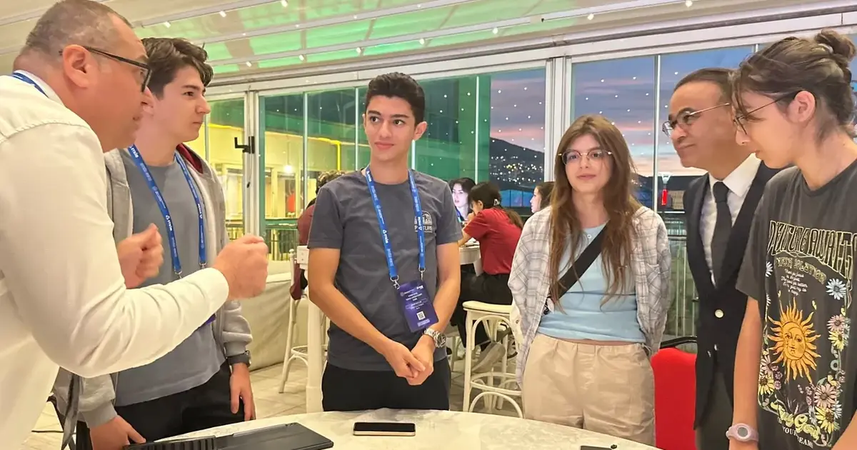 Genç Girişimciler İzmir’de Teknoloji Kampında Buluştu