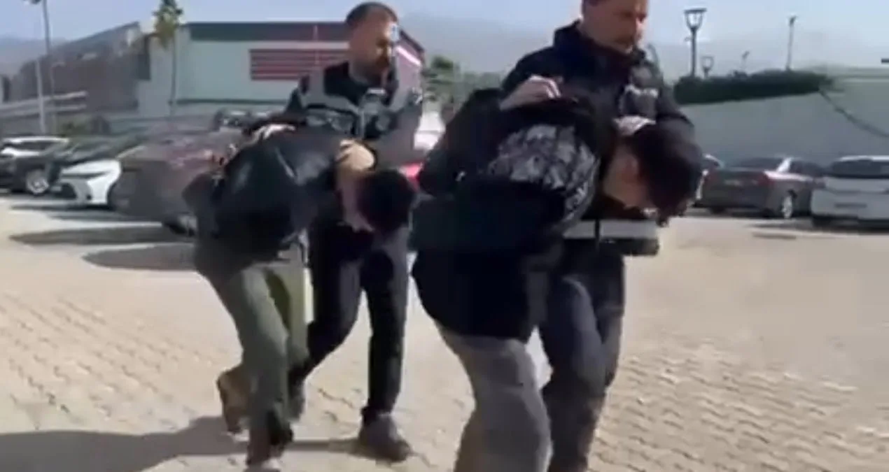 Genç Kadına Cinsel Saldırı: İki Şüpheli Tutuklandı