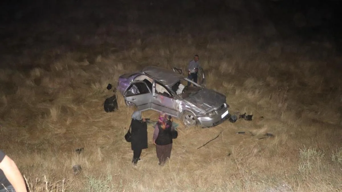 Genç sürücünün takla atan aracı kaza yaptı!