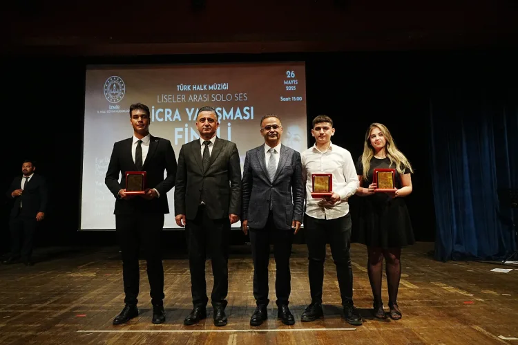 Genç Yetenekler Türk Halk Müziği Yarışmasında Buluştu