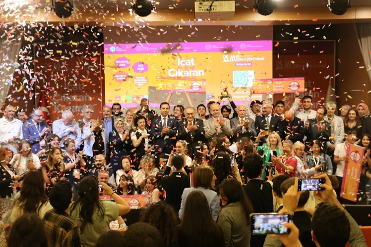 Gençler, 10. Bilim Festivali’nde Yarıştı!
