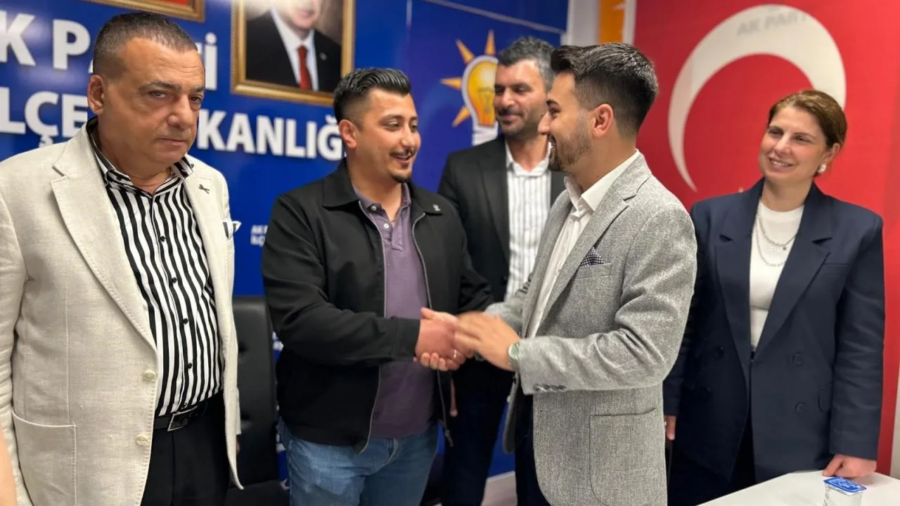 Gençler AK Parti’ye Katıldı: Yeni Bir Başlangıç!