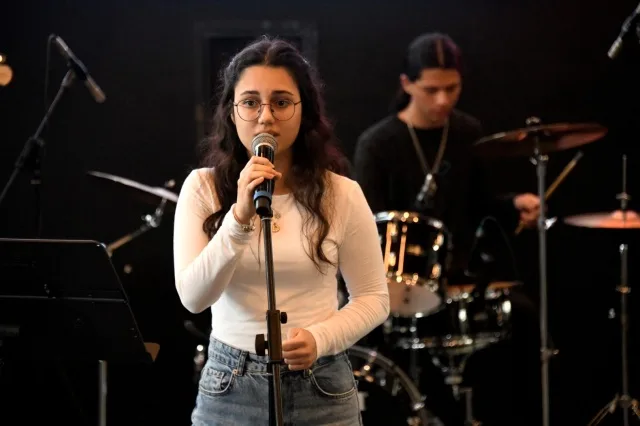 Gençler Müzik Yarışması’nda Yeteneklerini Keşfediyor