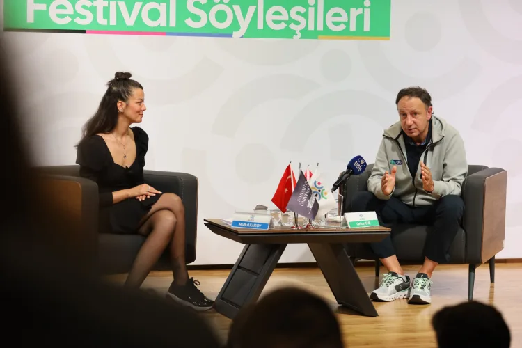 Gençler, Orhun Ene ile Sporun Geleceğini Konuştu