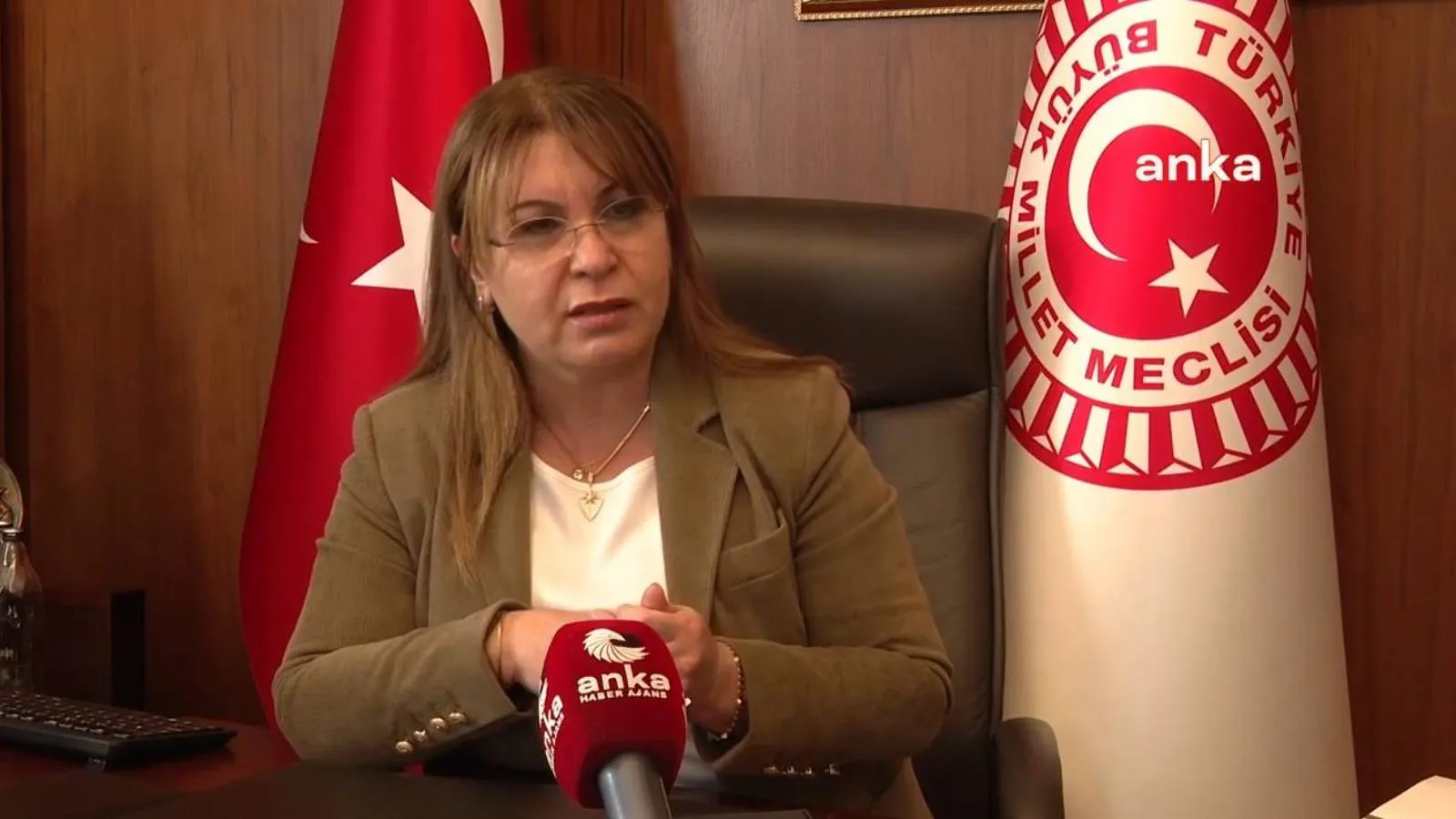 Gençlerin Krizi: İşsizlik ve Yoksulluk Derinleşiyor
