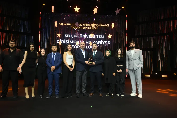 Gençlik Meclisi Ödülleri’nde Coşkulu Gecenin Ardından