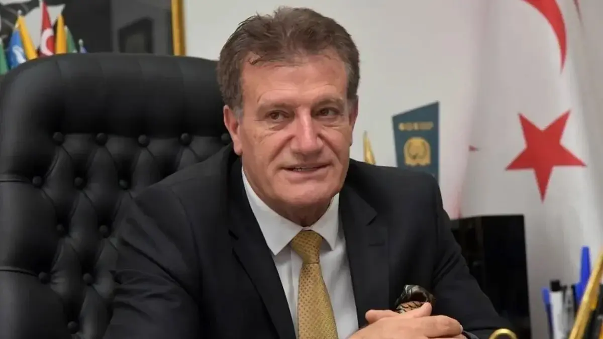KKTC Bayındırlık ve Ulaştırma Bakanı Erhan Arıklı görevden alındı 2