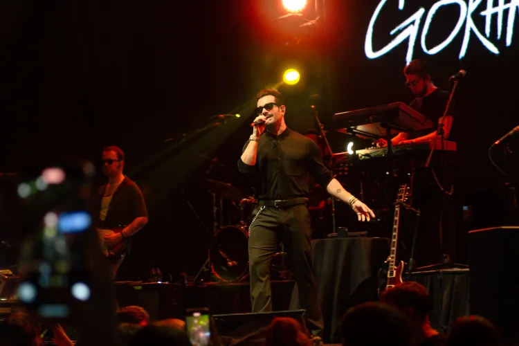 Gökhan Türkmen Mersin’de Konserle Büyüledi!