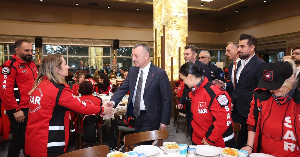 Gönüllülerle İftar: Kocaeli’nin Gücü Birlikte