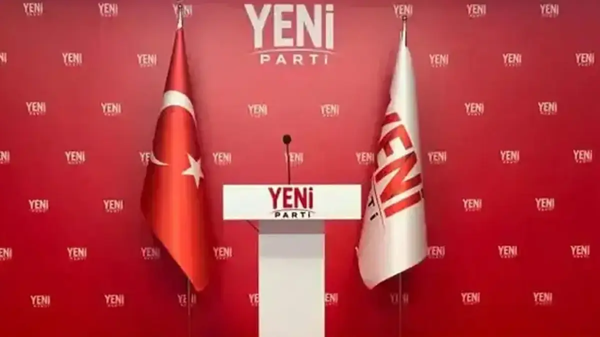 Görevden uzaklaştırılan eski Esenyurt Belediye Başkanı Ahmet Özer Yeni Parti'ye katıldı