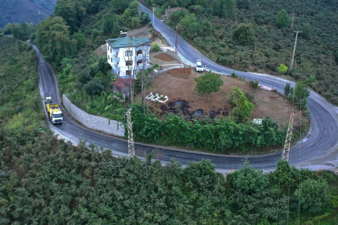 Gülyalı’da Yılların Özlemi Asfaltla Bitti!