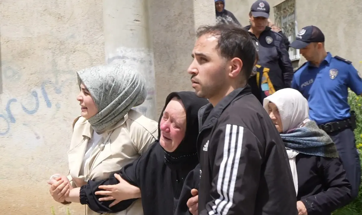 19 yaşındaki Rabia ölü bulundu! Yakınları sinir krizi geçirdi 5