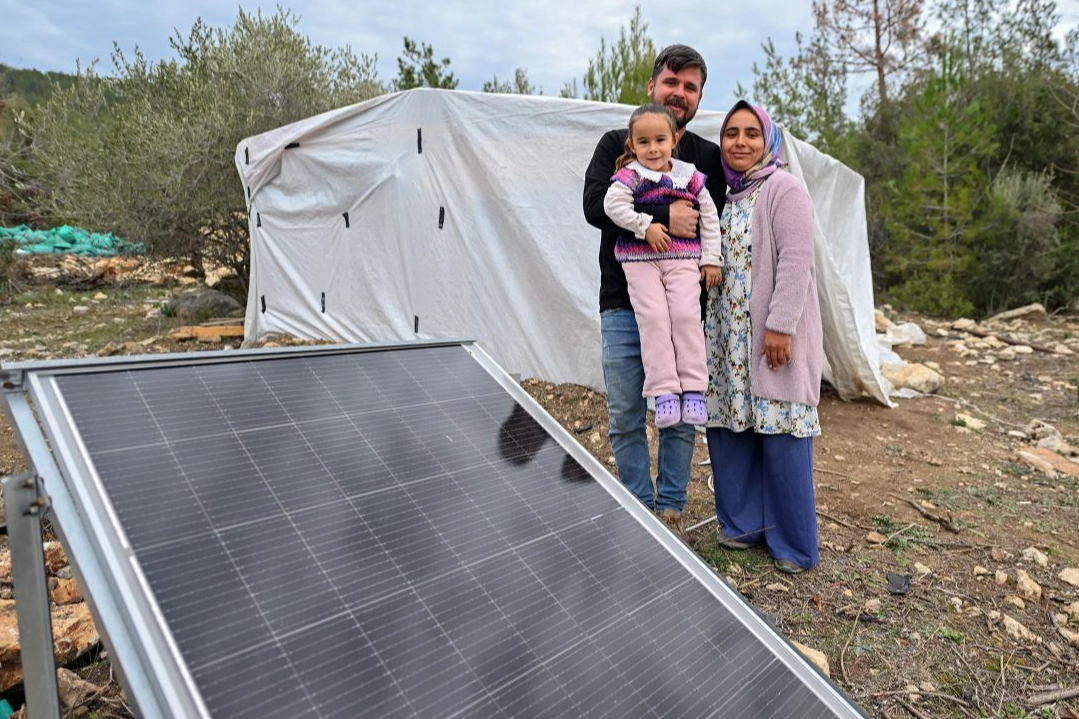 Güneşle Gelen Kolaylık: Mersin’de Tarıma Destek