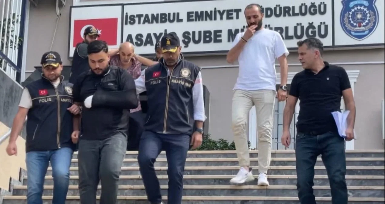 Güngören’de Komşu Kavgası Kanlı Bitti!