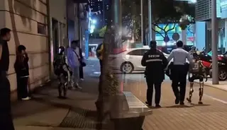Çin'de yaşlı kadını korkutup hastanelik eden robot 'tutuklandı'