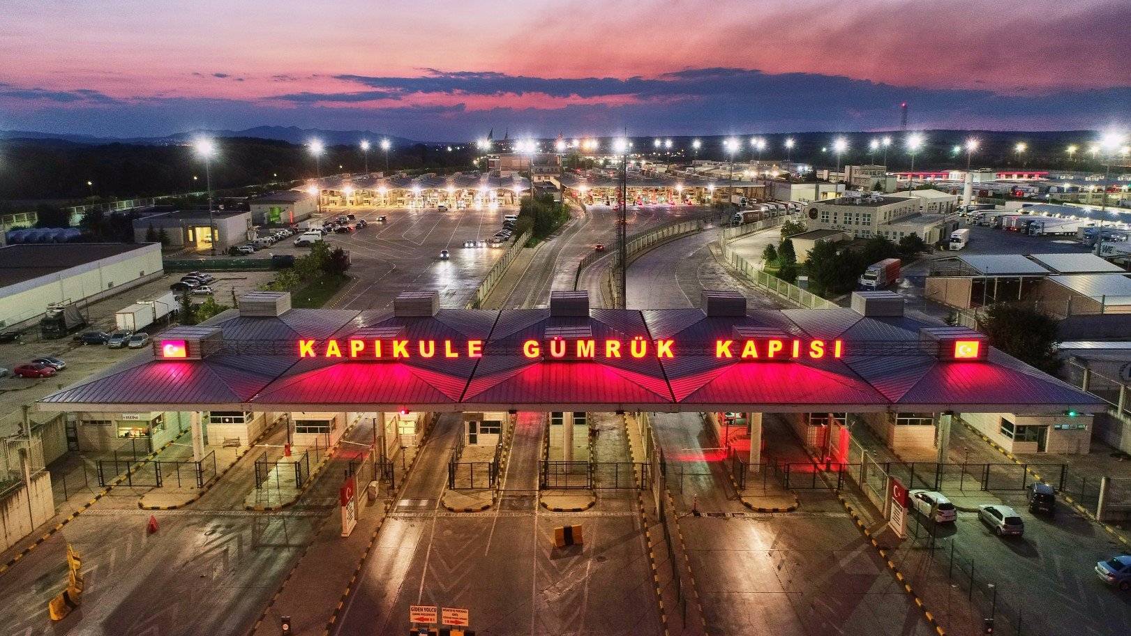 Gurbetçi Dönüşünde Kapıkule’de Rekor Yoğunluk!