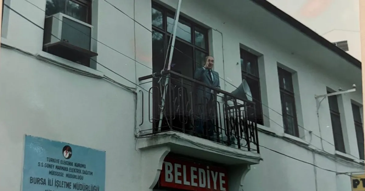 Gürsu’nun Tarihi Belediye Binası Yıkılmamalı!