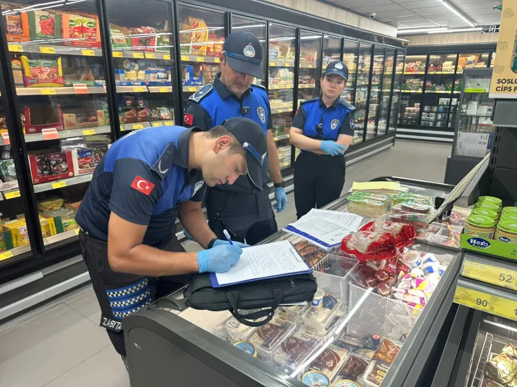 Güzelbahçe’de Gıda Denetiminde 6 İşletmeye Ceza