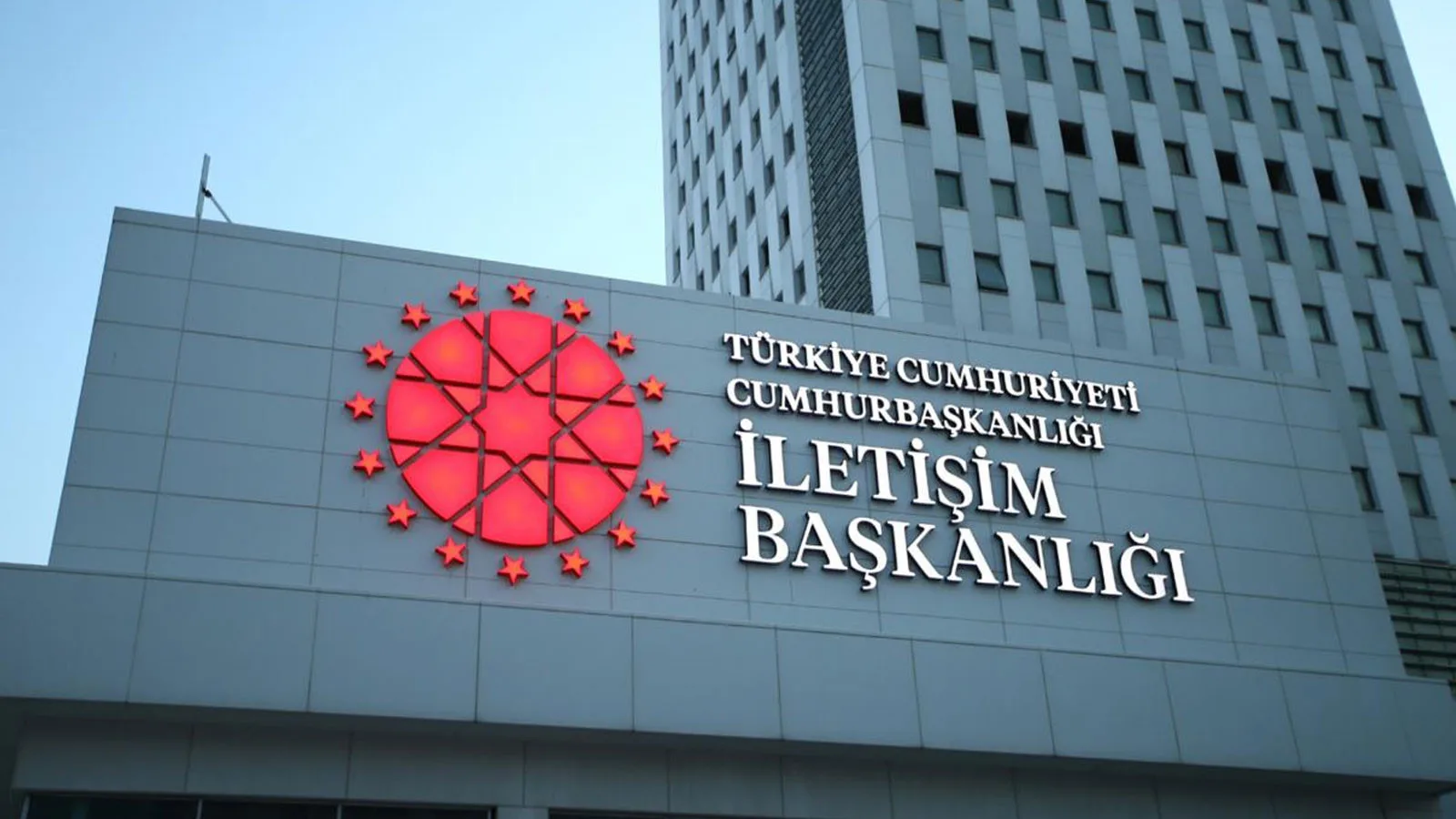 Haftada 4 Gün Mesai İddiası Yalanlandı!