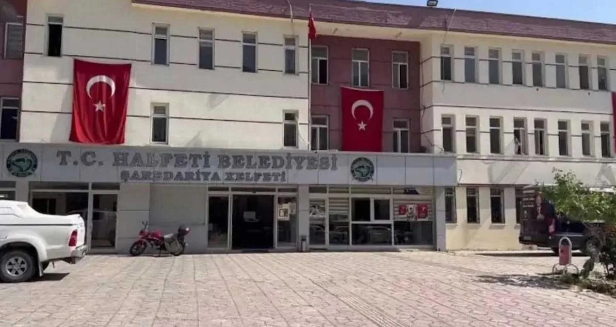 Halfeti’de Kayyum İle Gelen Tekne Skandalı!