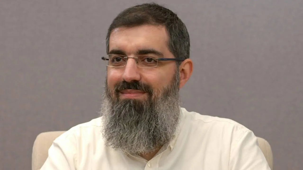 Halis Bayancuk’un Tartışmaları Gündem Oluyor!