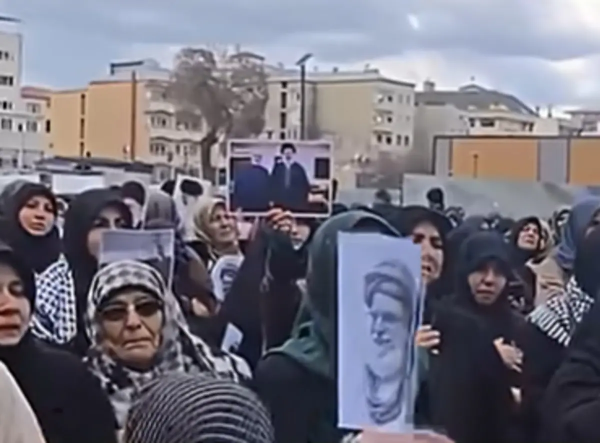 Görüntüler Türkiye den! Iğdır da Hamaney i anmak için sokaklara çıktılar 2